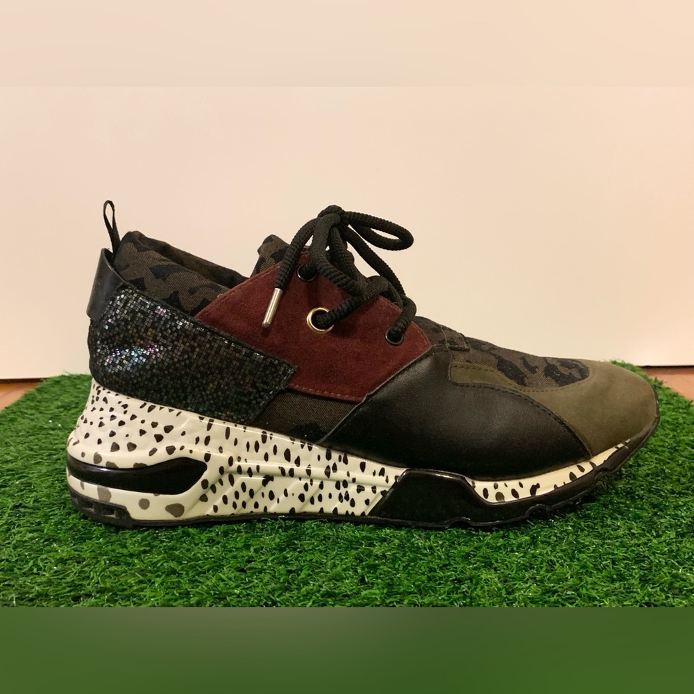 Steve Madden Cliff Sneakers Barra Camouflage Sz 11